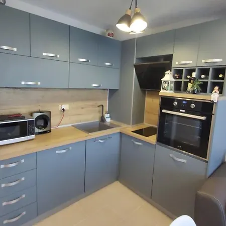 Apartment On The Ravda